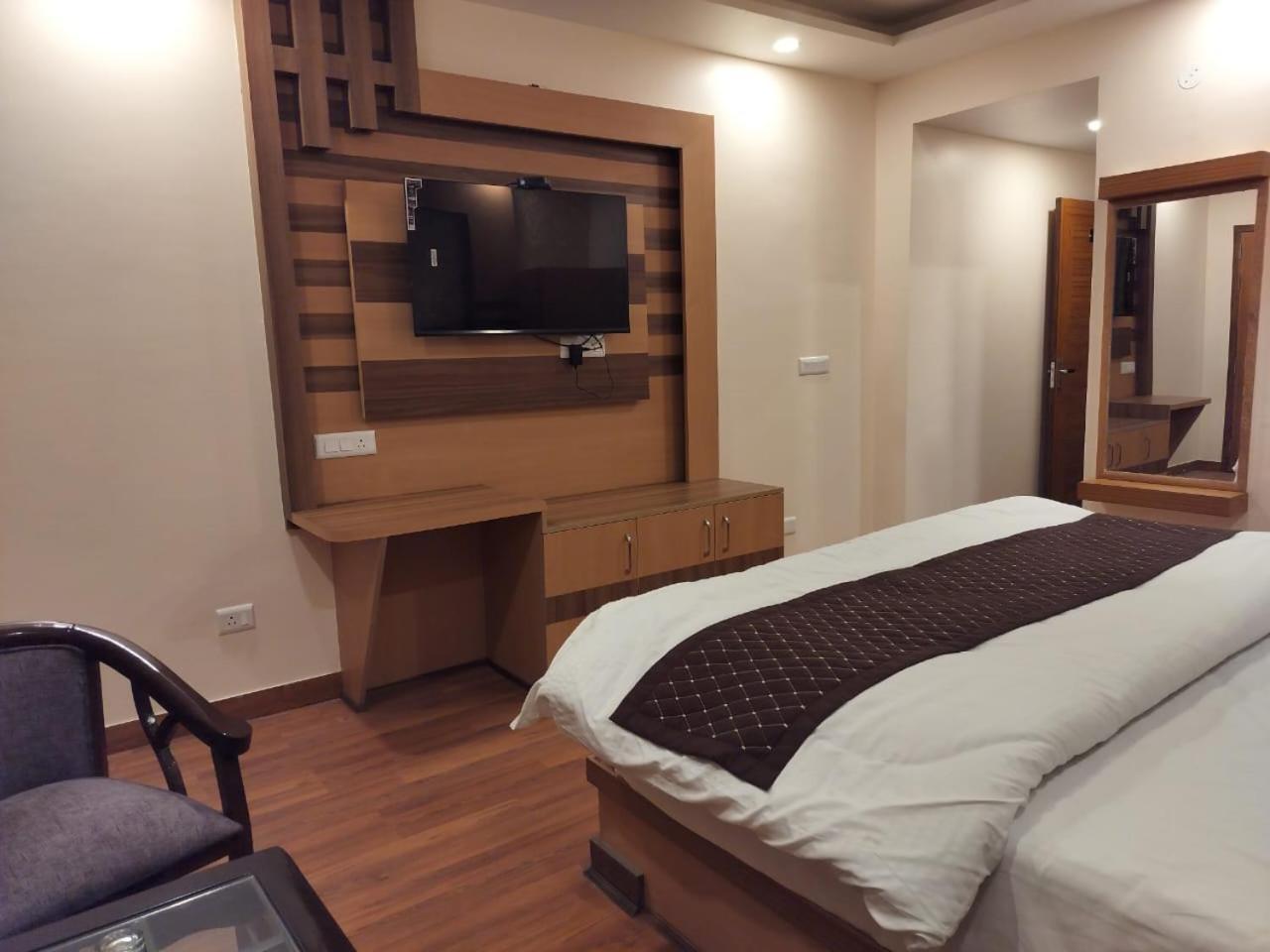 Summer Hill Resort Chail Exterior photo
