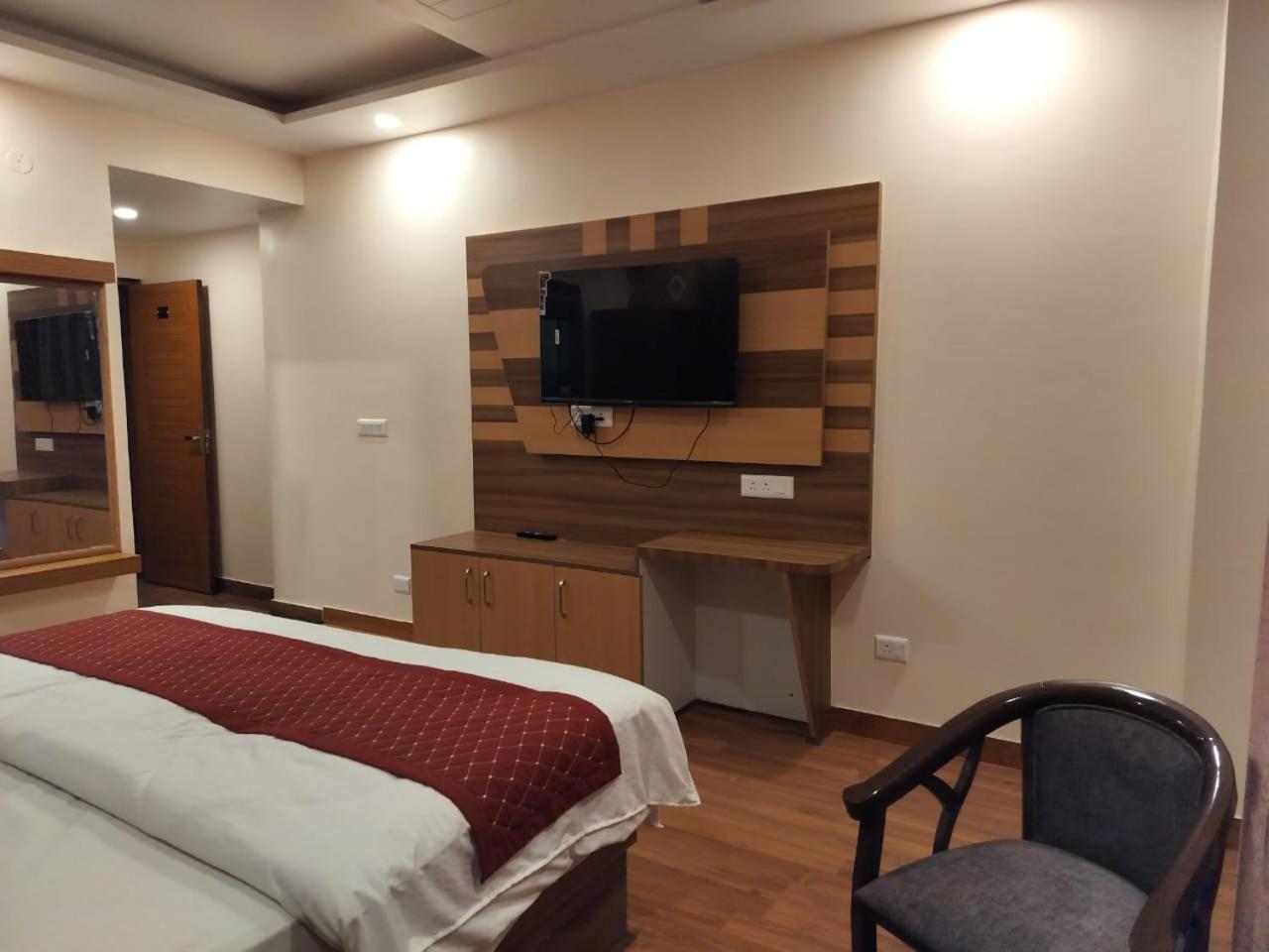 Summer Hill Resort Chail Exterior photo